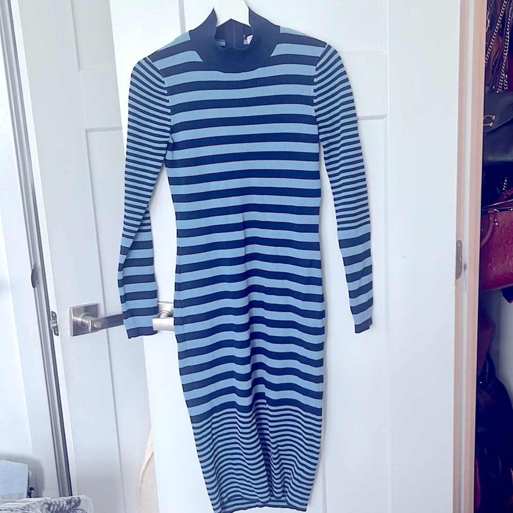 MICHAEL Kors gorgeous sweater dress worn once size M.
